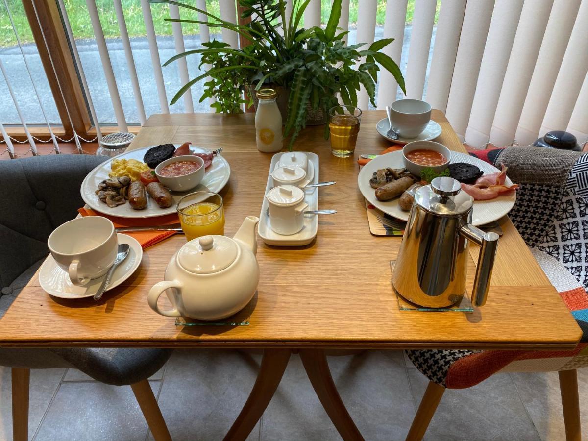 ホールトン・イン・リブルズデール Broad Croft House Bed & Breakfast エクステリア 写真